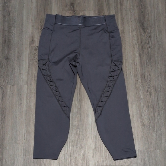 Victoria's Secret Pants - Victoria's Secret VSX Mesh Panel Gym Leggings Sz XL Steel Gray